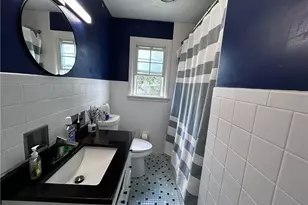 327 Beebe Ave, Elyria, OH 44035 - Photo 3