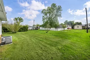 1299 Jackie Ln, Mayfield Heights, OH 44124 - Photo 41