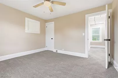 1521 Blossom Park Avenue, Oakwood, OH 44107 - Photo 19