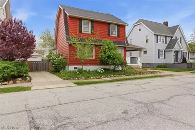 1521 Blossom Park Avenue, Oakwood, OH 44107 - Photo 3