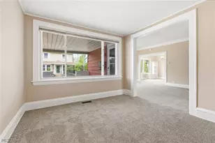 1521 Blossom Park Ave, Oakwood, OH 44107 - Photo 5