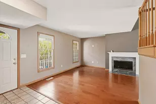 20745 Sun Meadow Trail, Strongsville, OH 44149 - Photo 7