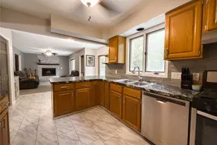 1795 Tallmadge Rd, Kent, OH 44240 - Photo 7