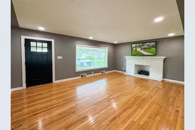 4047 Cascade Drive, Youngstown, OH 44511 - Photo 7