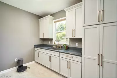 2476 Seton Drive, Avon, OH 44011 - Photo 19