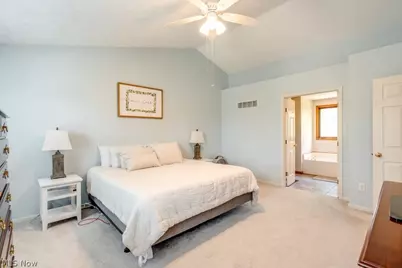 326 Saint Lawrence Circle, Northfield, OH 44067 - Photo 31