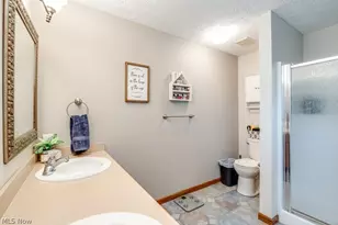 326 St Lawrence Cir, Northfield, OH 44067 - Photo 33