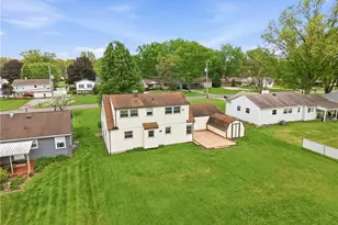 3898 New Rd, Austintown, OH 44515 - Photo 7