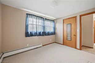 3898 New Rd, Austintown, OH 44515 - Photo 33