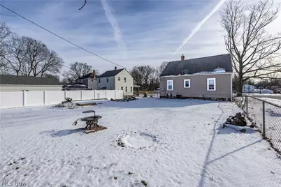 33 Pierce Avenue, Cuyahoga Falls, OH 44221 - Photo 7