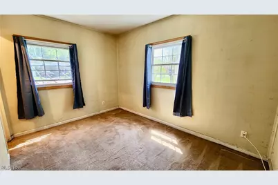 863 North, Painesville, OH 44077 - Photo 11