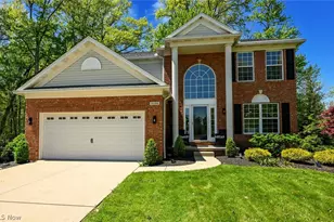 9108 Beechmont Ct, Twinsburg, OH 44087 - Photo 1