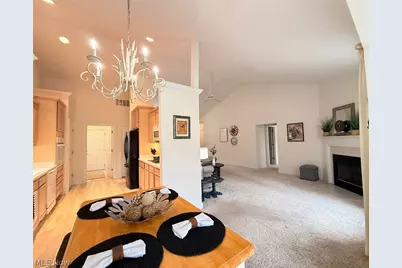370 Rosebury Court, Mayfield Heights, OH 44124 - Photo 27
