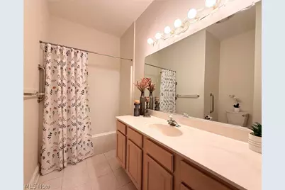 370 Rosebury Court, Mayfield Heights, OH 44124 - Photo 13