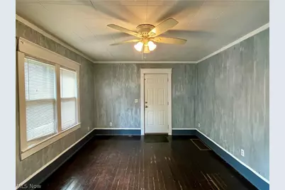 83 Smithsonian Street, Girard, OH 44420 - Photo 7