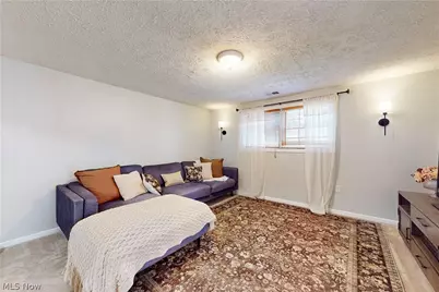 3237 Saint Charles Drive, Steubenville, OH 43952 - Photo 29
