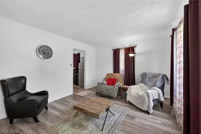 1276 Frederick Boulevard, Akron, OH 44320 - Photo 5