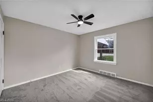 30646 Lorain Rd, North Olmsted, OH 44070 - Photo 17