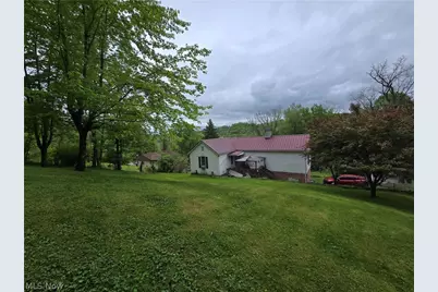 67480 Plum Street, Bridgeport, OH 43912 - Photo 7