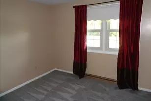 6105 Parknoll St SW, Massillon, OH 44646 - Photo 11