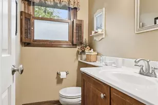 5133 Seaview Cir NW, Canton, OH 44708 - Photo 13