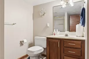 5133 Seaview Cir NW, Canton, OH 44708 - Photo 21