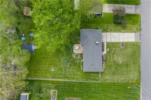 1356 Glennview St NE, Canton, OH 44721 - Photo 35