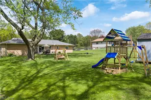 1356 Glennview St NE, Canton, OH 44721 - Photo 5