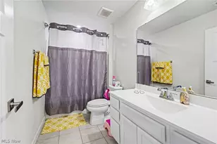 3268 Stoneleigh Rd NE, Canton, OH 44721 - Photo 23