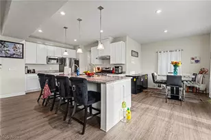 3268 Stoneleigh Rd NE, Canton, OH 44721 - Photo 9