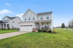3268 Stoneleigh Rd NE, Canton, OH 44721 - Photo 3
