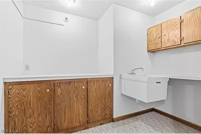 1012 Cloverdale Circle NE, Massillon, OH 44646 - Photo 39