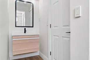 6097 Reno Dr, Louisville, OH 44641 - Photo 9