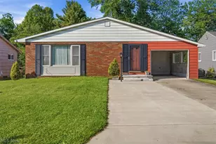 146 Riverview Dr, Marietta, OH 45750 - Photo 1