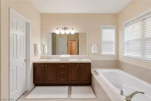 36939 Wexford Dr, Solon, OH 44139 - Photo 17