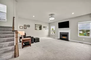 7203 Stonegate Cir NE, Canton, OH 44721 - Photo 15