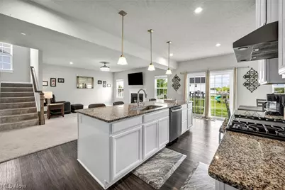 7203 Stonegate Circle NE, Canton, OH 44721 - Photo 5