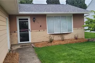 157 Hemlock Dr, Elyria, OH 44035 - Photo 3