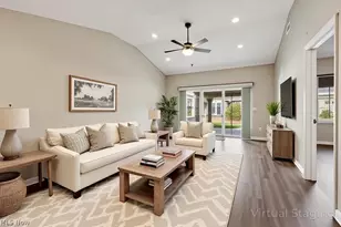 215 Silver Spg Cir, Elyria, OH 44035 - Photo 9