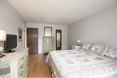 1105 Canyon View Road #204, Sagamore Hills, OH 44067 - Photo 15