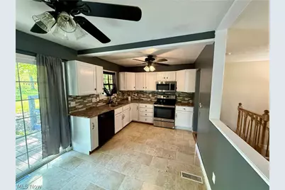 1128 Oakwood Drive, Vermilion, OH 44089 - Photo 13