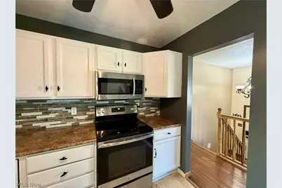 1128 Oakwood Drive, Vermilion, OH 44089 - Photo 15