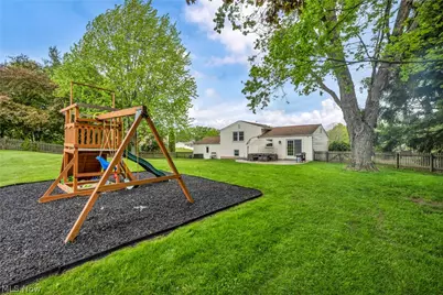 1044 Tumbleweed Street NE, Uniontown, OH 44685 - Photo 29