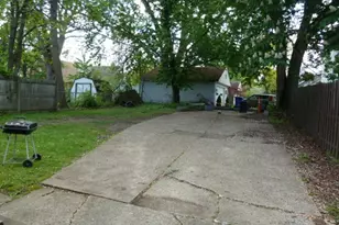 1605 Treadway Ave, Loveland, OH 44109 - Photo 3