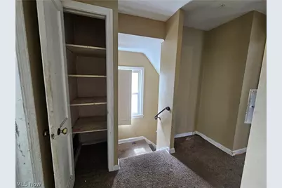 931 Yellowstone Road, Loveland, OH 44121 - Photo 13