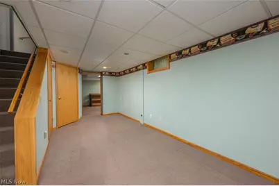 905 Pineview Avenue SE, North Canton, OH 44720 - Photo 23