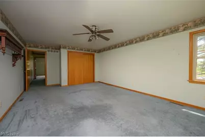 905 Pineview Avenue SE, North Canton, OH 44720 - Photo 21