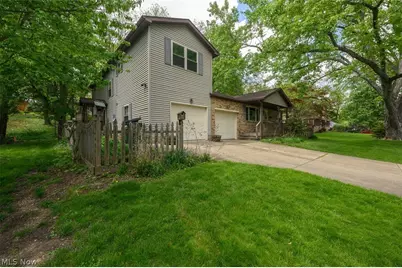 905 Pineview Avenue SE, North Canton, OH 44720 - Photo 43