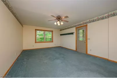 905 Pineview Avenue SE, North Canton, OH 44720 - Photo 13