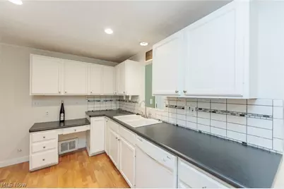 7381 Portage Street, Solon, OH 44139 - Photo 11
